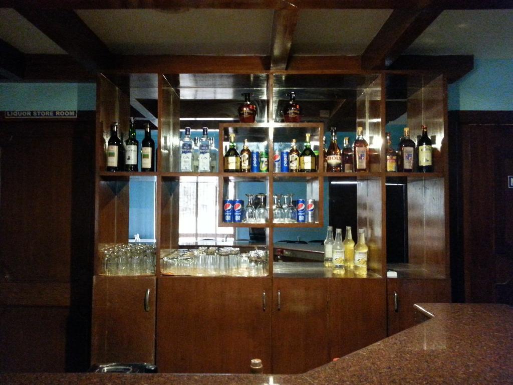 Paramount Inn Sriperumbudur Luaran gambar